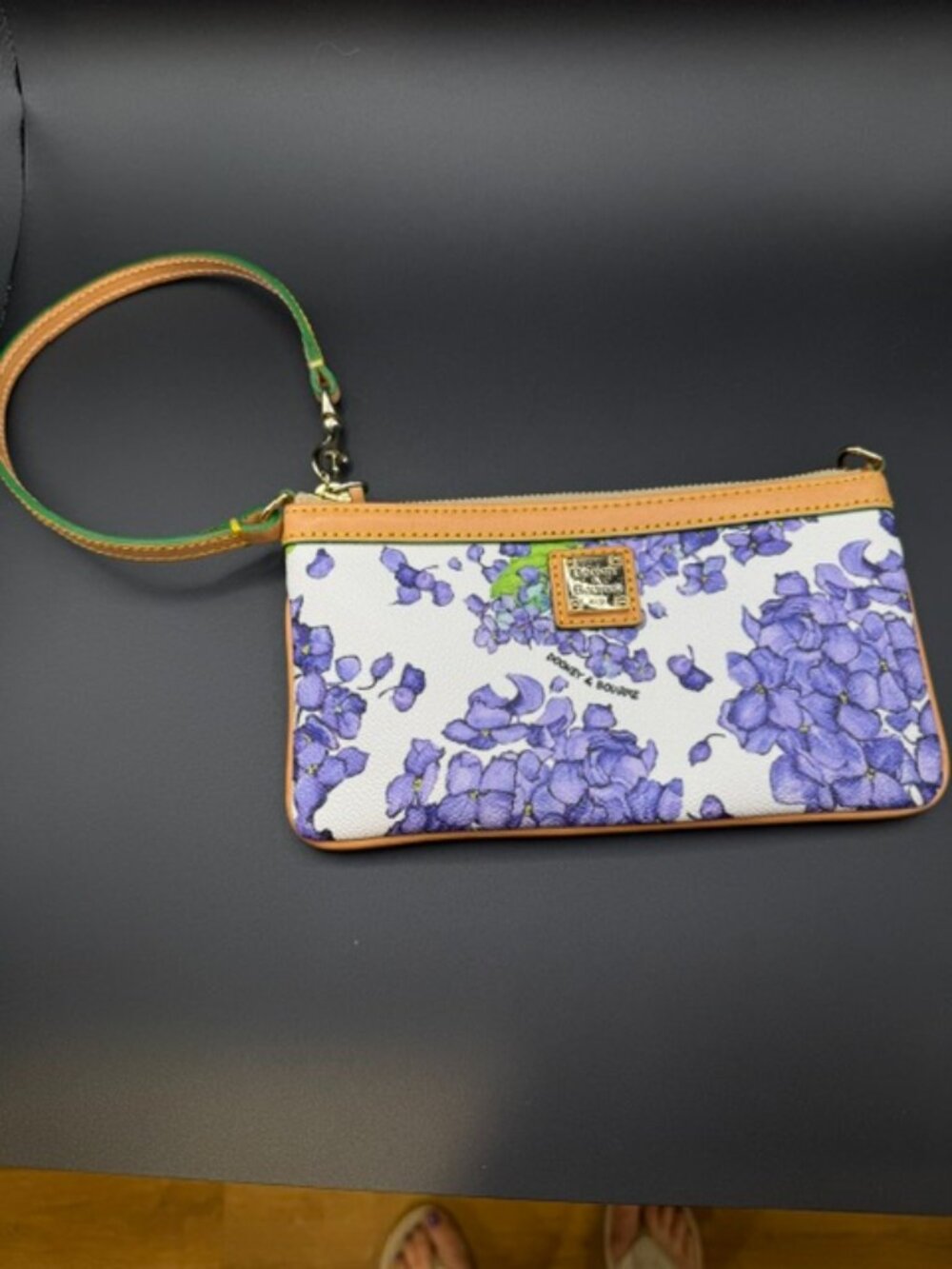Rare Retired Dooney & Bourke Hydrangea Wristlet Wallet Clutch - No Basketweave